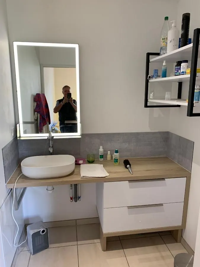 Busset Liages Situe Dans Le Bourbonnais 1 Chambres Lit Double Et Un Clic Clac